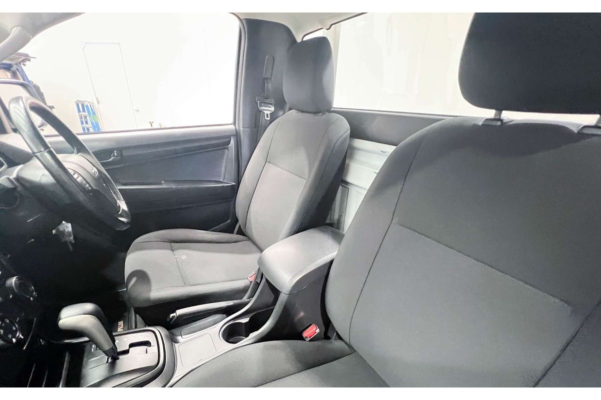 2019 Isuzu D-MAX SX High Ride Rear Wheel Drive