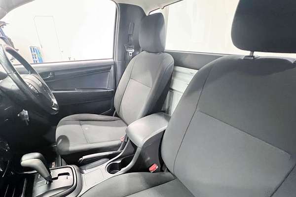 2019 Isuzu D-MAX SX High Ride Rear Wheel Drive