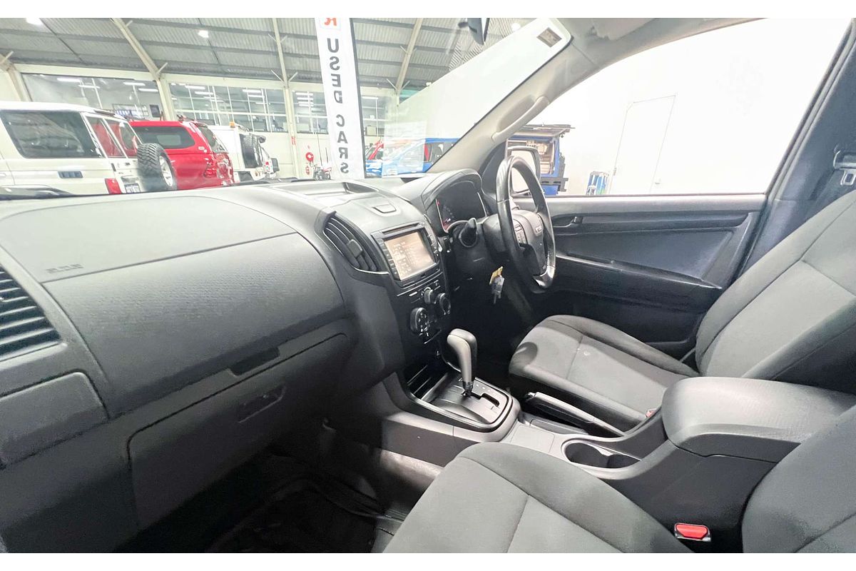 2019 Isuzu D-MAX SX High Ride Rear Wheel Drive