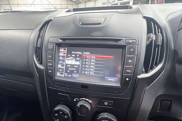 2019 Isuzu D-MAX SX High Ride Rear Wheel Drive