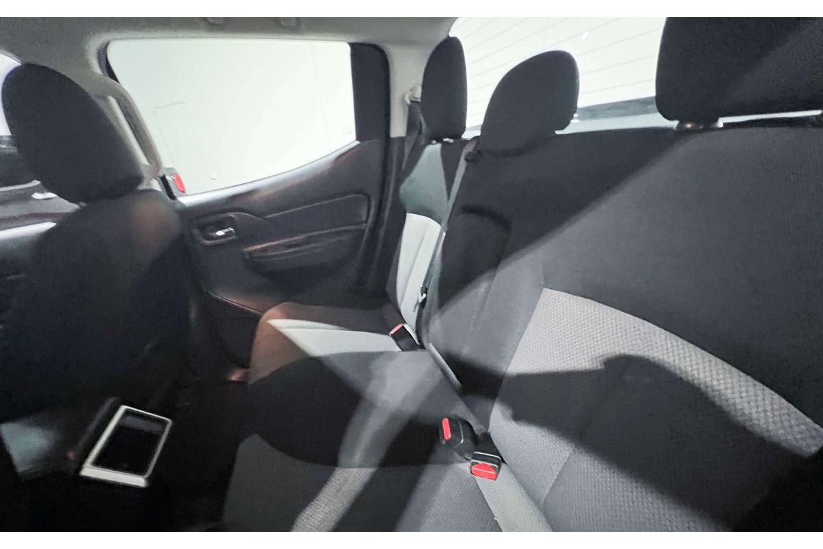 2022 Mitsubishi Triton GLX+ MR 4X4