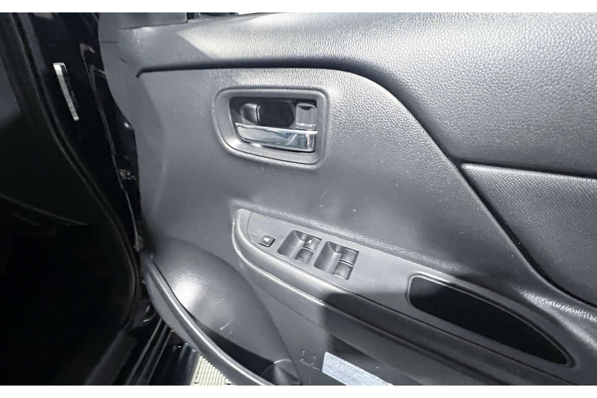 2022 Mitsubishi Triton GLX+ MR 4X4
