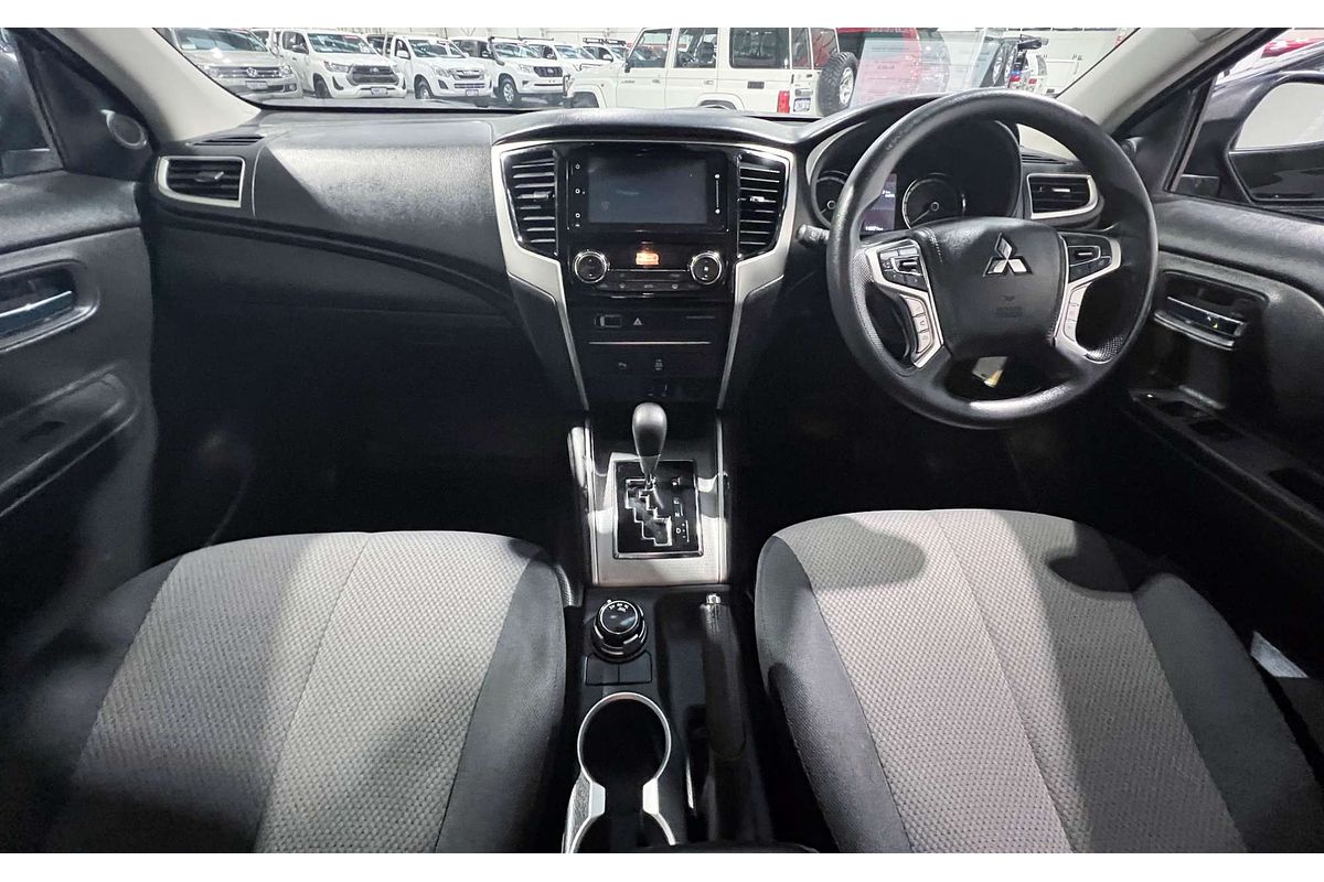 2022 Mitsubishi Triton GLX+ MR 4X4