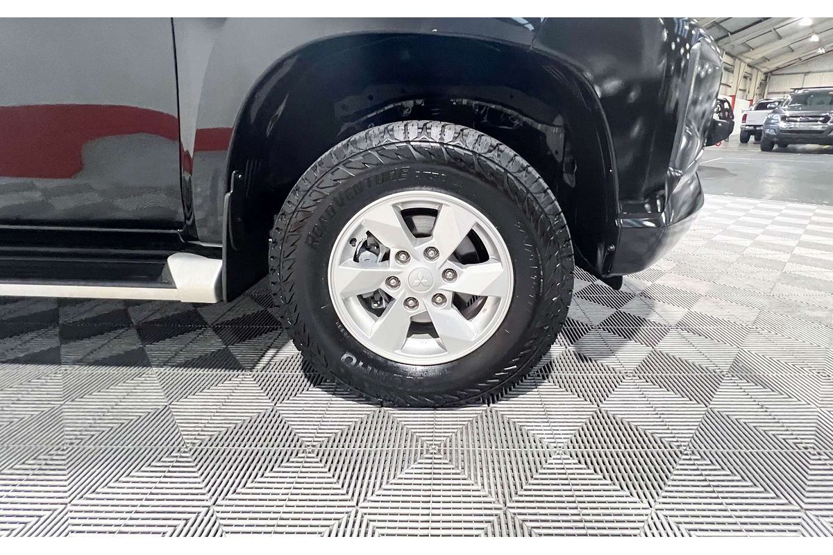 2022 Mitsubishi Triton GLX+ MR 4X4