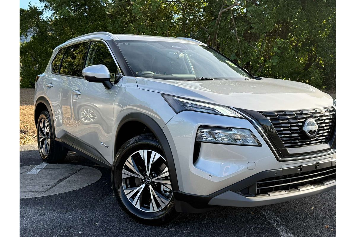2025 Nissan X-TRAIL ST-L e-POWER T33