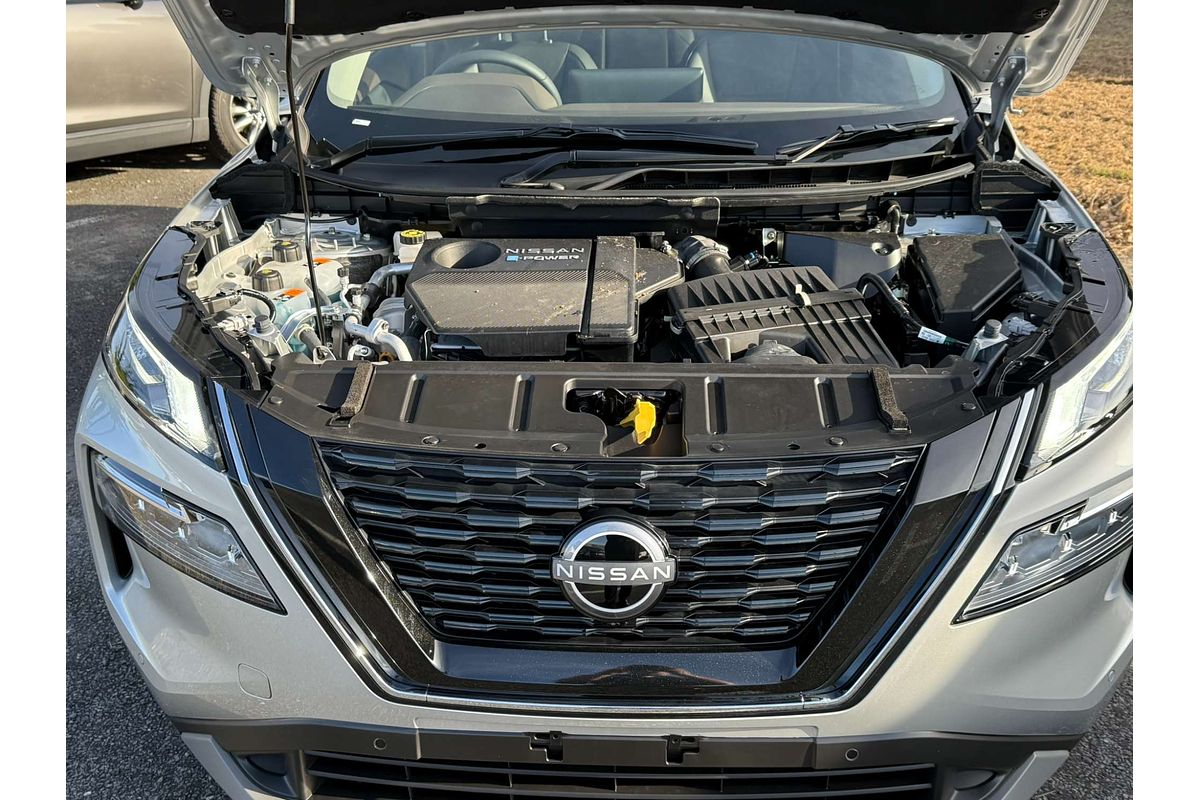 2025 Nissan X-TRAIL ST-L e-POWER T33