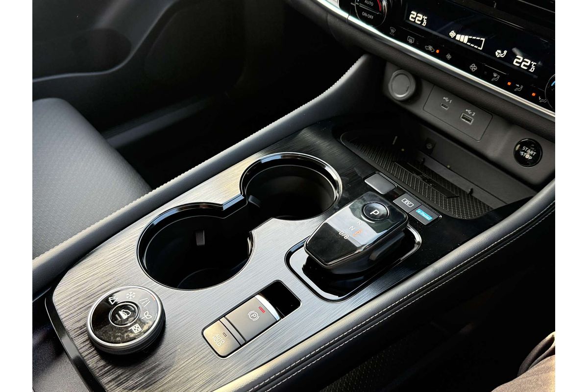 2025 Nissan X-TRAIL ST-L e-POWER T33