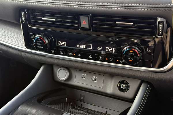 2025 Nissan X-TRAIL ST-L e-POWER T33