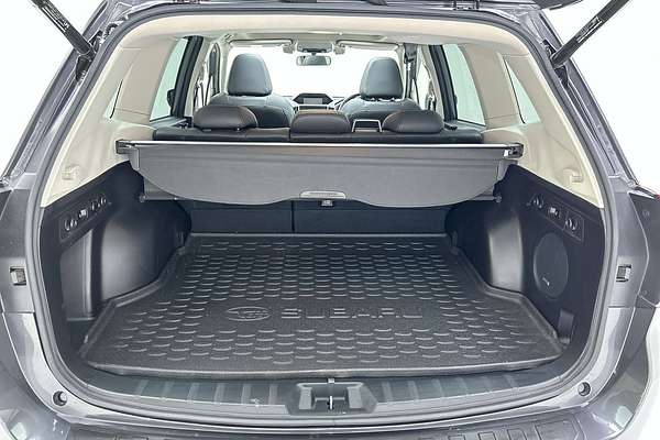 2019 Subaru Forester 2.5i-S S5