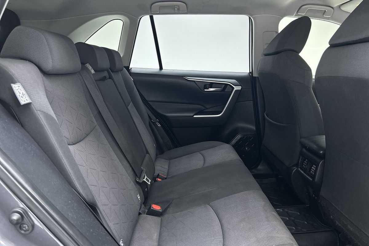 2020 Toyota RAV4 GXL AXAH54R