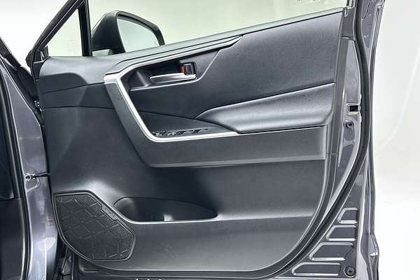 2020 Toyota RAV4 GXL AXAH54R