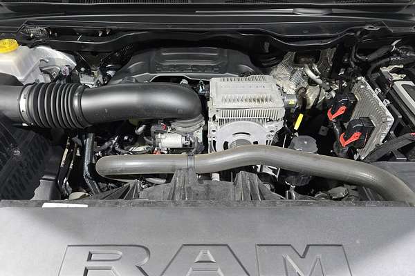 2021 RAM 1500 1500 LARAMIE (4x4) DS6P9827 4X4 SWB