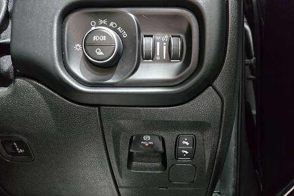 2021 RAM 1500 1500 LARAMIE (4x4) DS6P9827 4X4 SWB