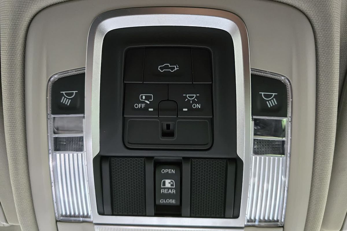 2021 RAM 1500 1500 LARAMIE (4x4) DS6P9827 4X4 SWB