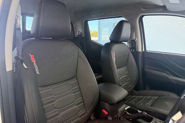 2025 Nissan Navara PRO-4X D23 4X4