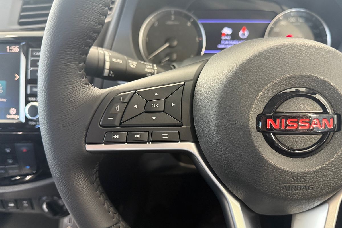 2025 Nissan Navara PRO-4X D23 4X4