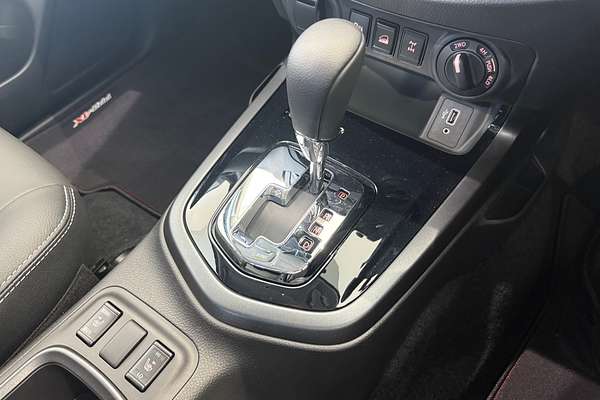 2025 Nissan Navara PRO-4X D23 4X4