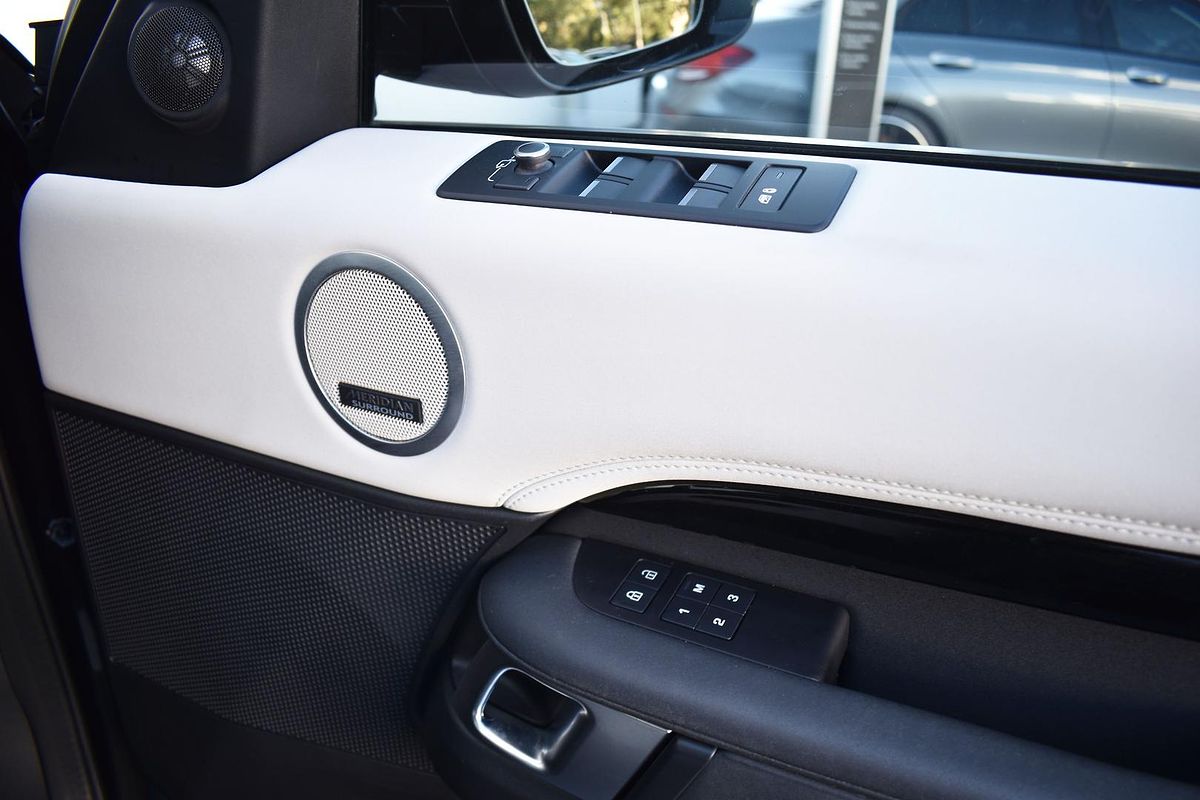2021 Land Rover Discovery D300 HSE Series 5