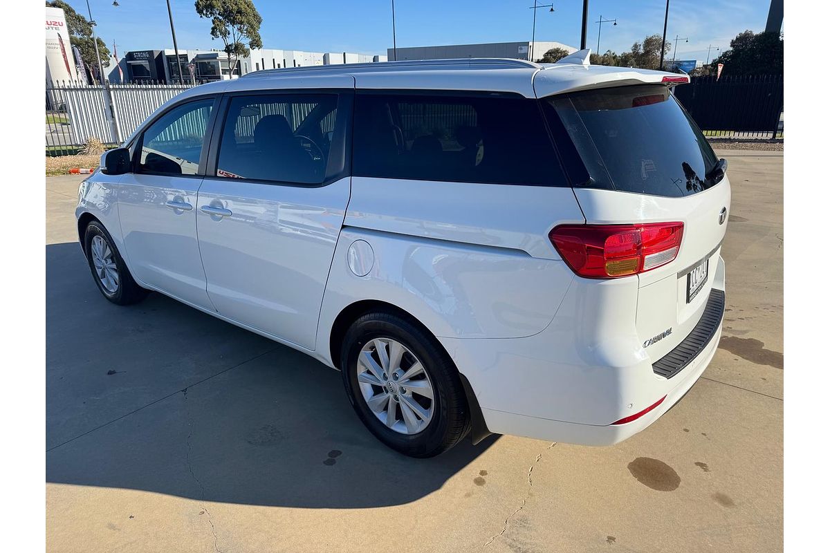 2016 Kia Carnival Si YP