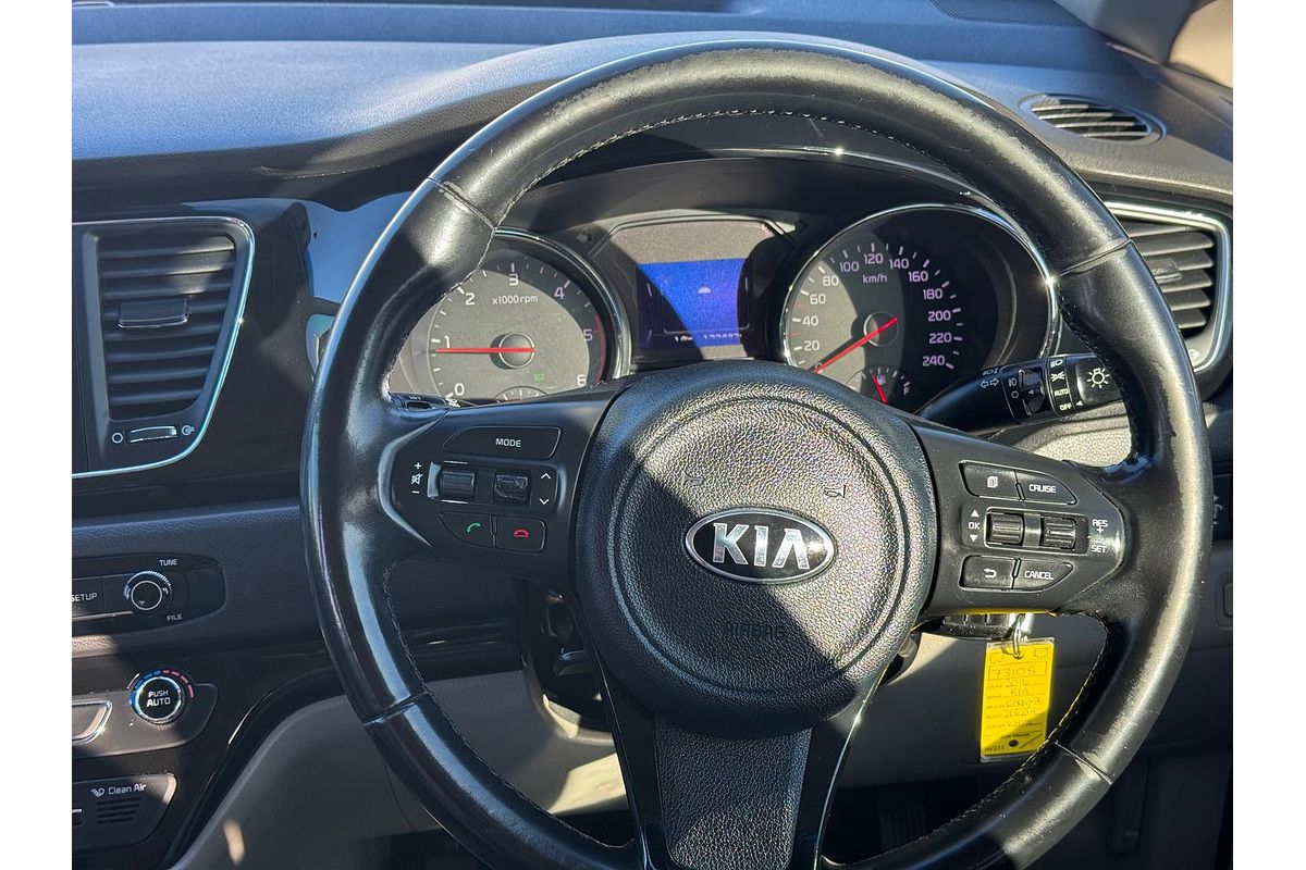 2016 Kia Carnival Si YP