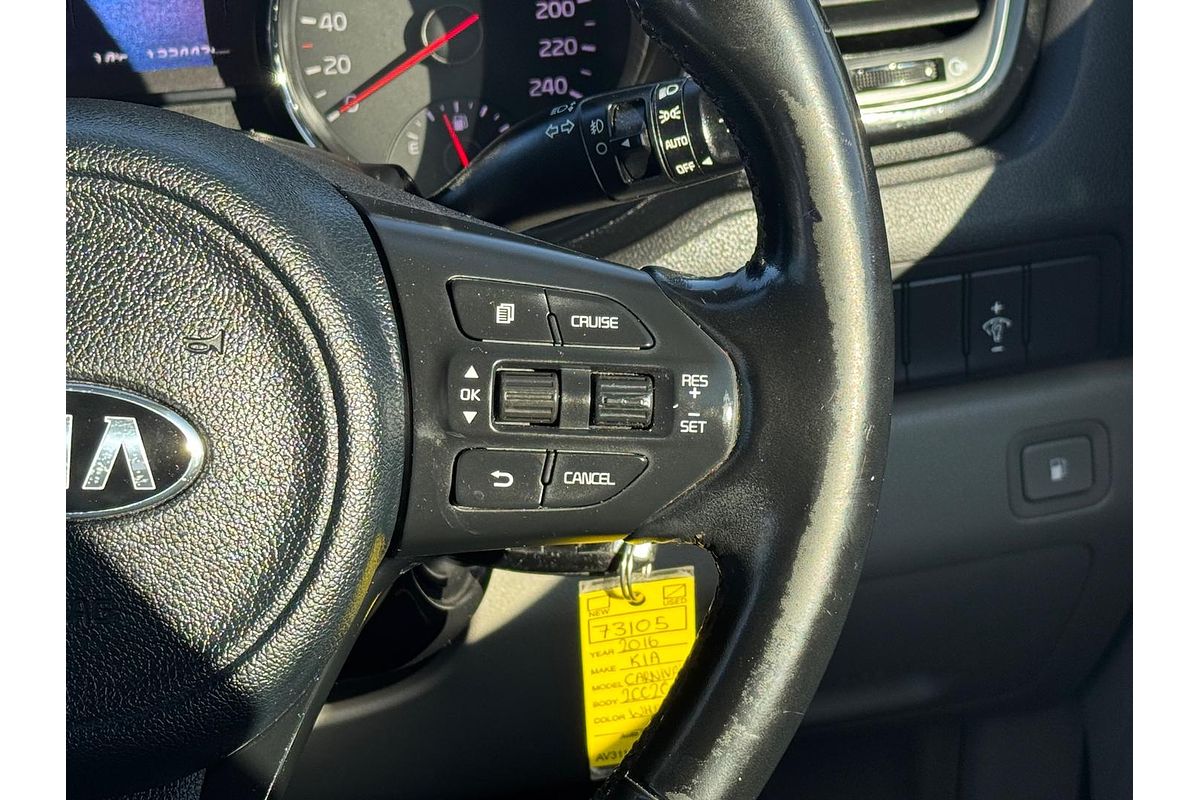 2016 Kia Carnival Si YP