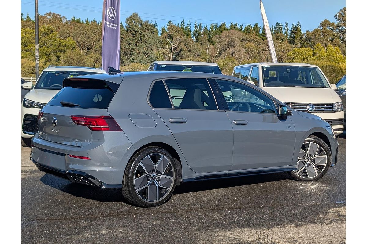 2025 Volkswagen Golf 110TSI R-Line 8.5