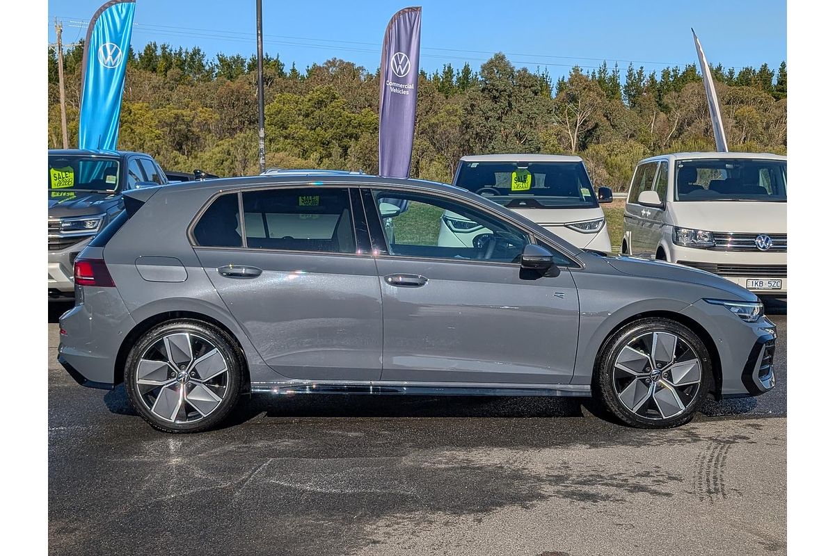 2025 Volkswagen Golf 110TSI R-Line 8.5