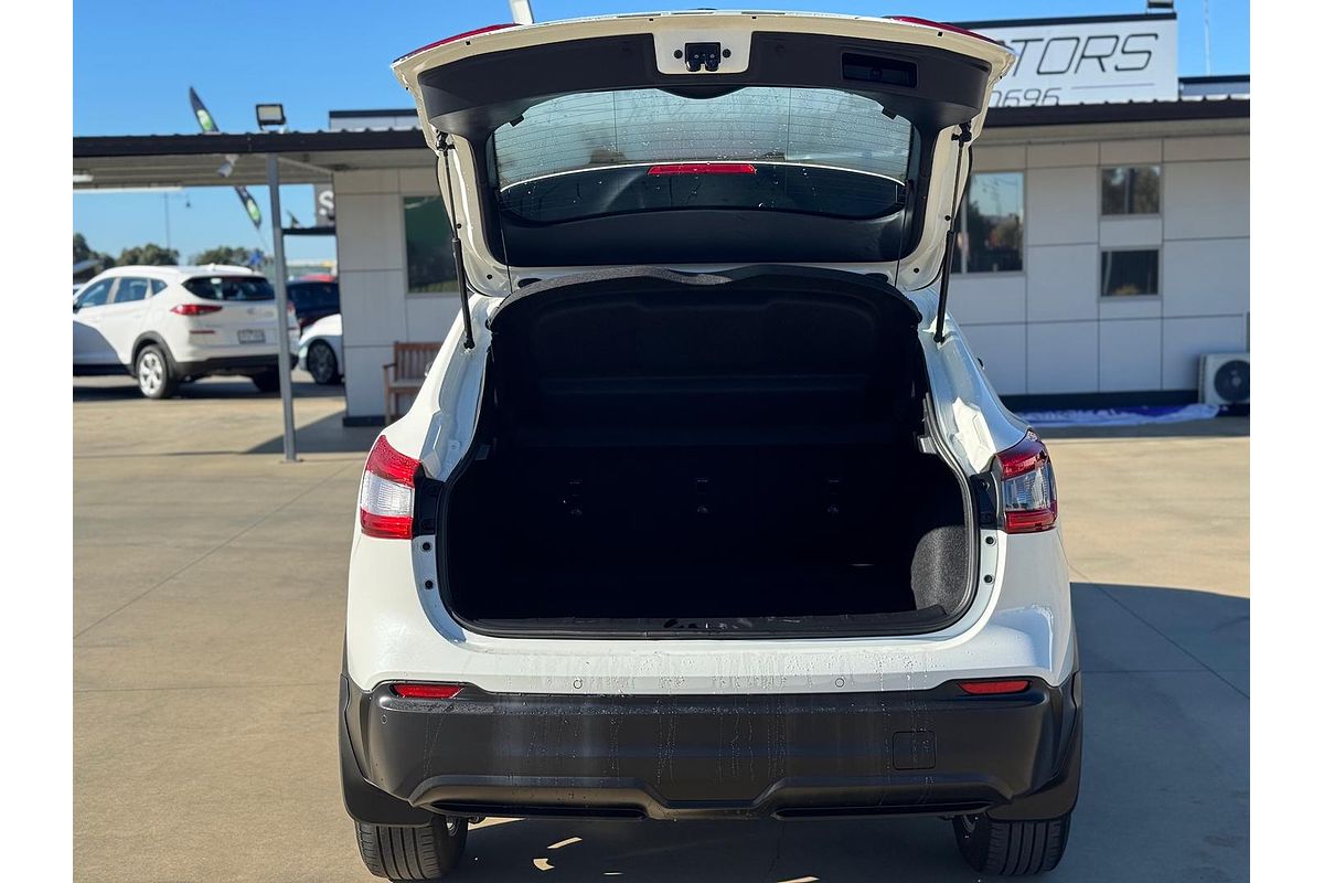 2019 Nissan QASHQAI ST J11 Series 3