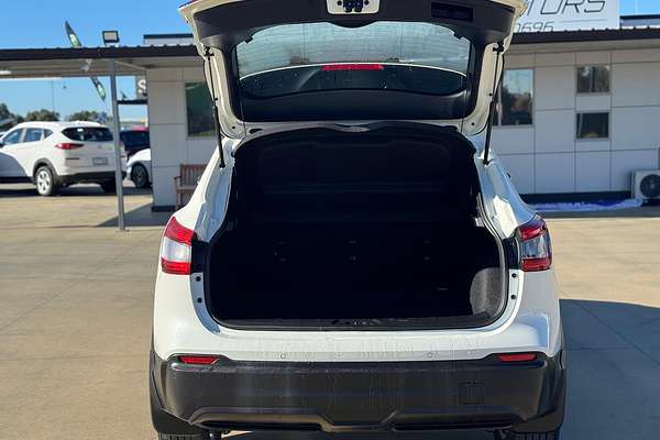 2019 Nissan QASHQAI ST J11 Series 3