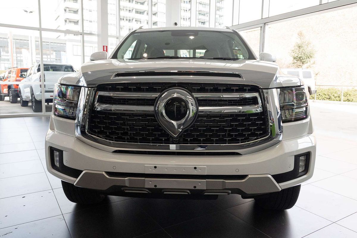 2024 GWM Cannon Alpha Ultra Hybrid P05 4X4