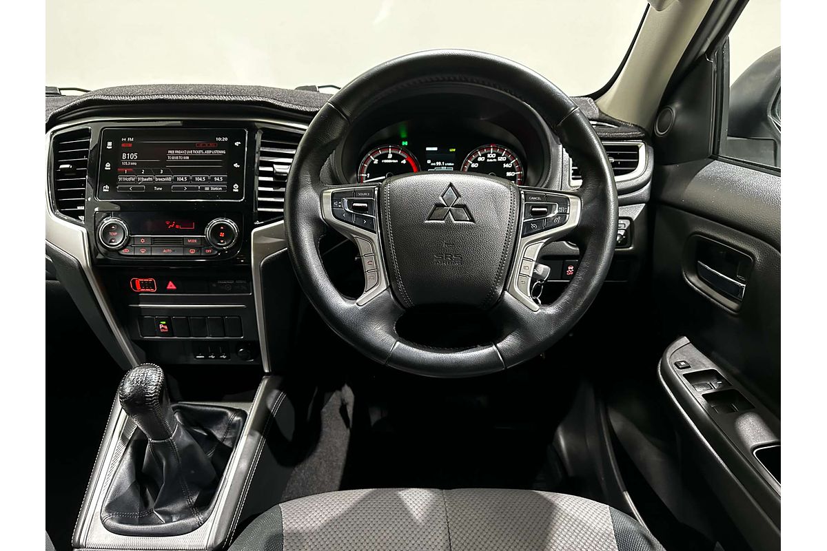 2020 Mitsubishi Triton GLX-R MR 4X4