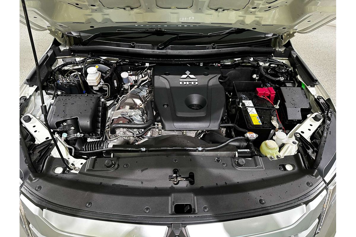 2020 Mitsubishi Triton GLX-R MR 4X4