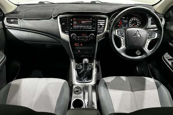 2020 Mitsubishi Triton GLX-R MR 4X4