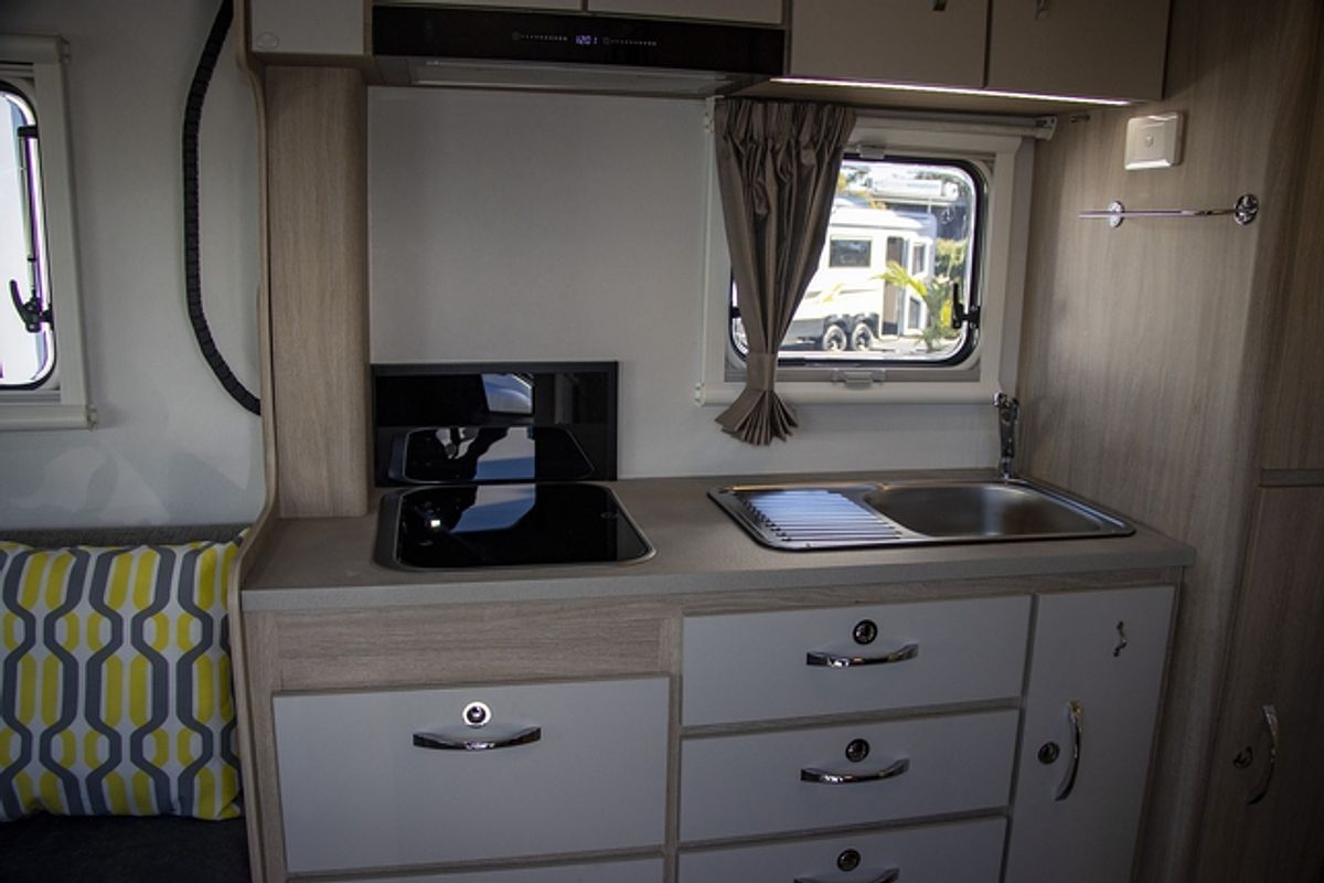 2018 Jayco FREEDOM MOTORHOME RM.20-5.LR.18FR