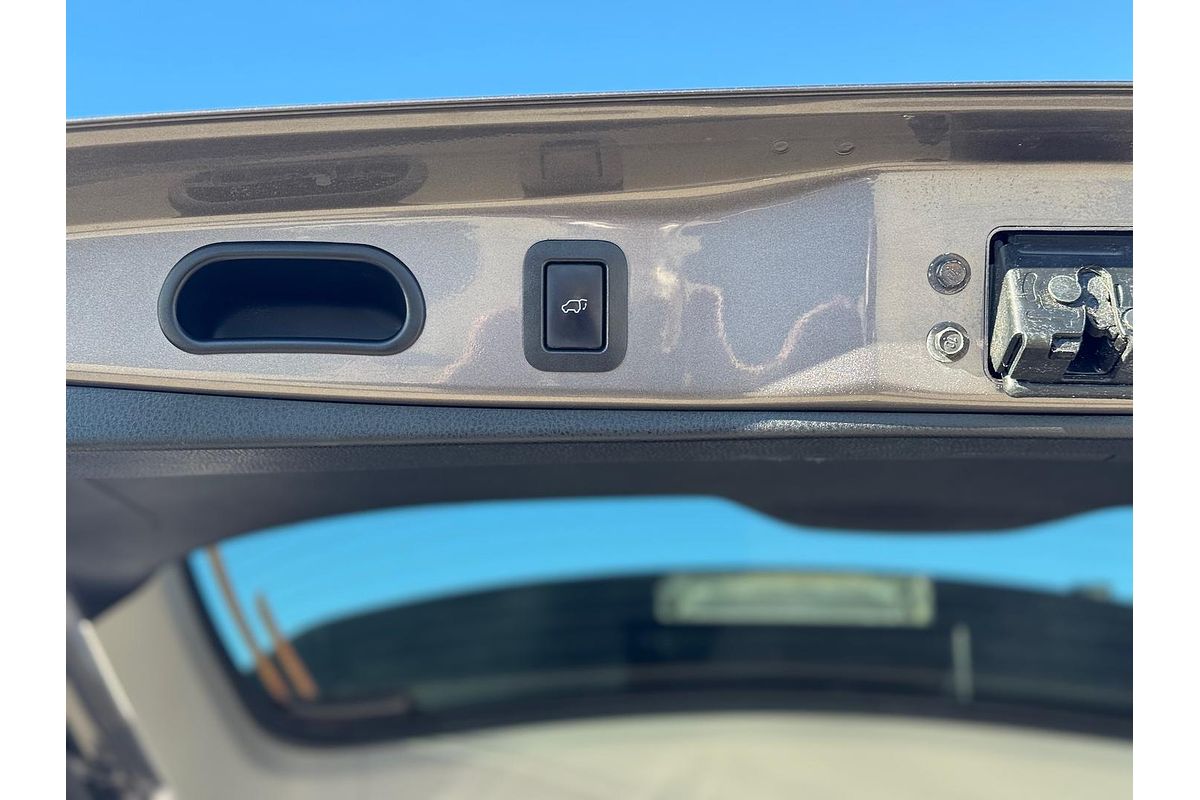 2016 Toyota Kluger Grande GSU50R