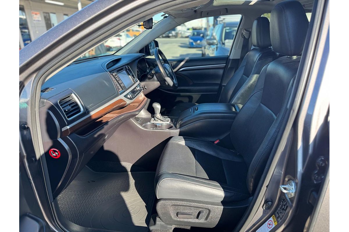 2016 Toyota Kluger Grande GSU50R