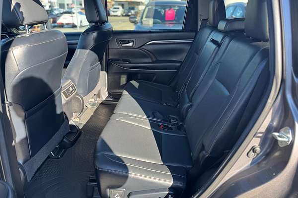 2016 Toyota Kluger Grande GSU50R