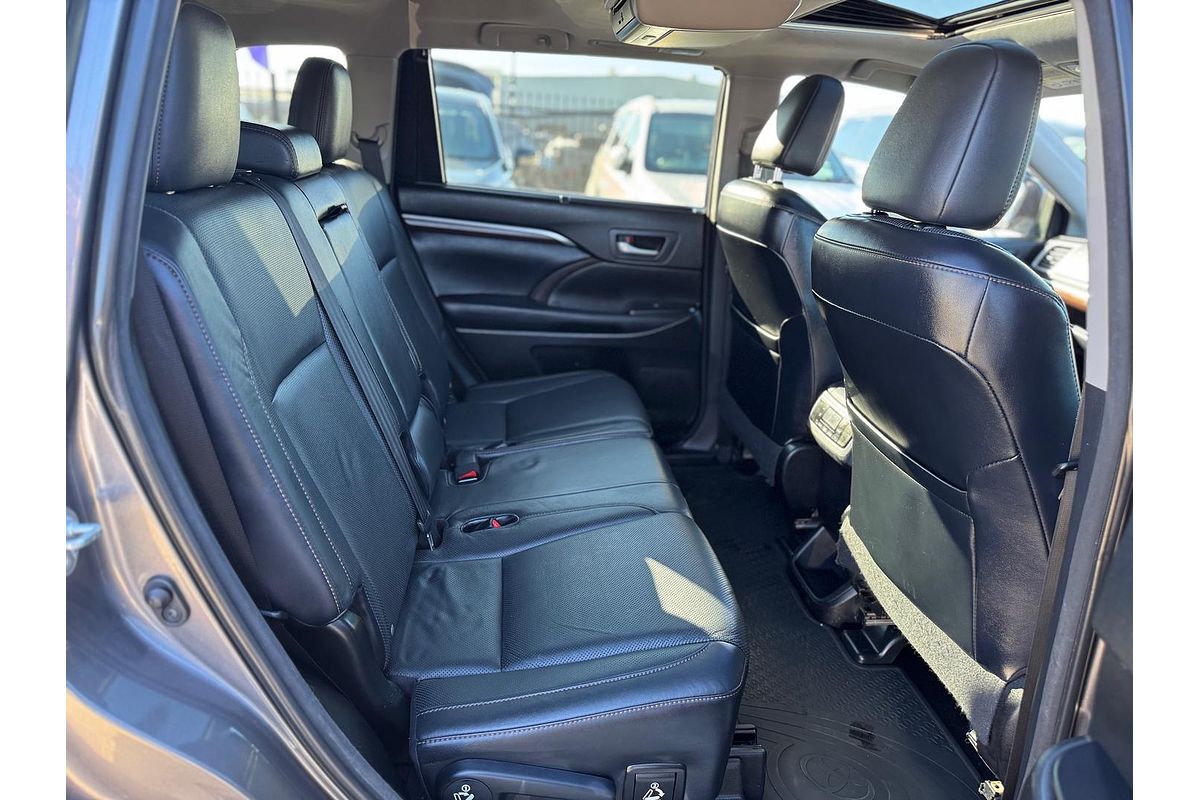 2016 Toyota Kluger Grande GSU50R