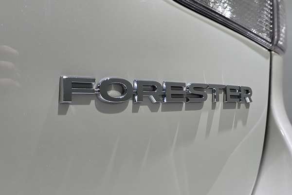 2024 Subaru FORESTER FORESTER 2.5i-L (AWD) SK9FK3LL