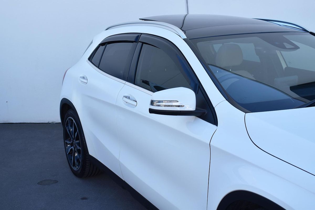 2018 Mercedes-Benz GLA-Class GLA250 X156