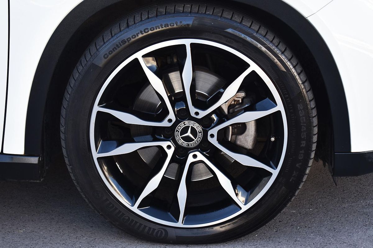 2018 Mercedes-Benz GLA-Class GLA250 X156