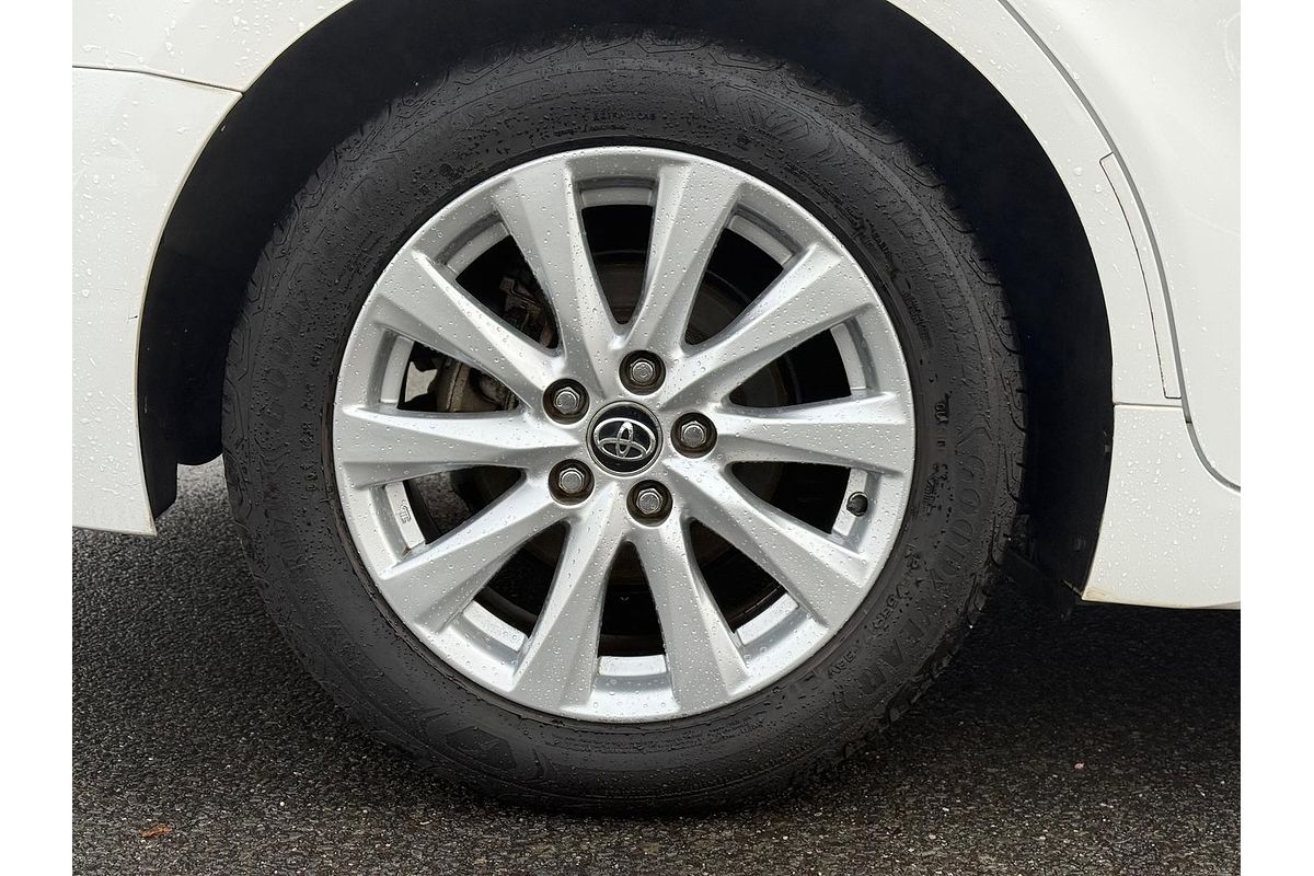 2018 Toyota Camry Ascent Sport ASV70R
