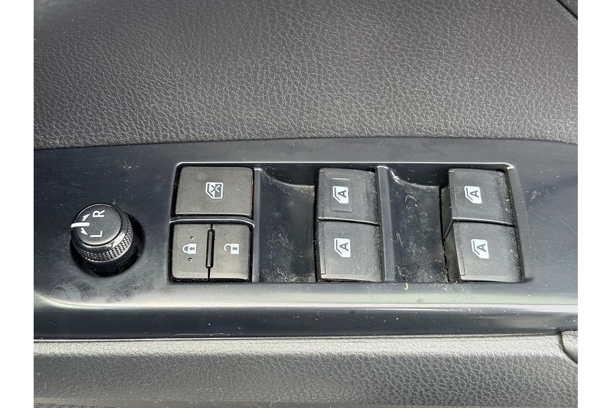 2018 Toyota Camry Ascent Sport ASV70R