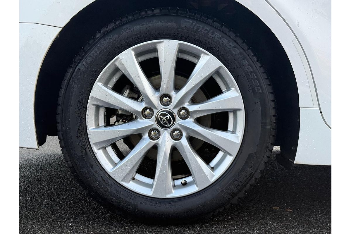 2018 Toyota Camry Ascent Sport ASV70R