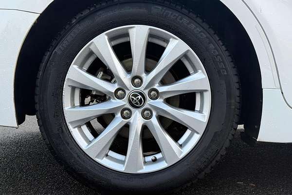 2018 Toyota Camry Ascent Sport ASV70R