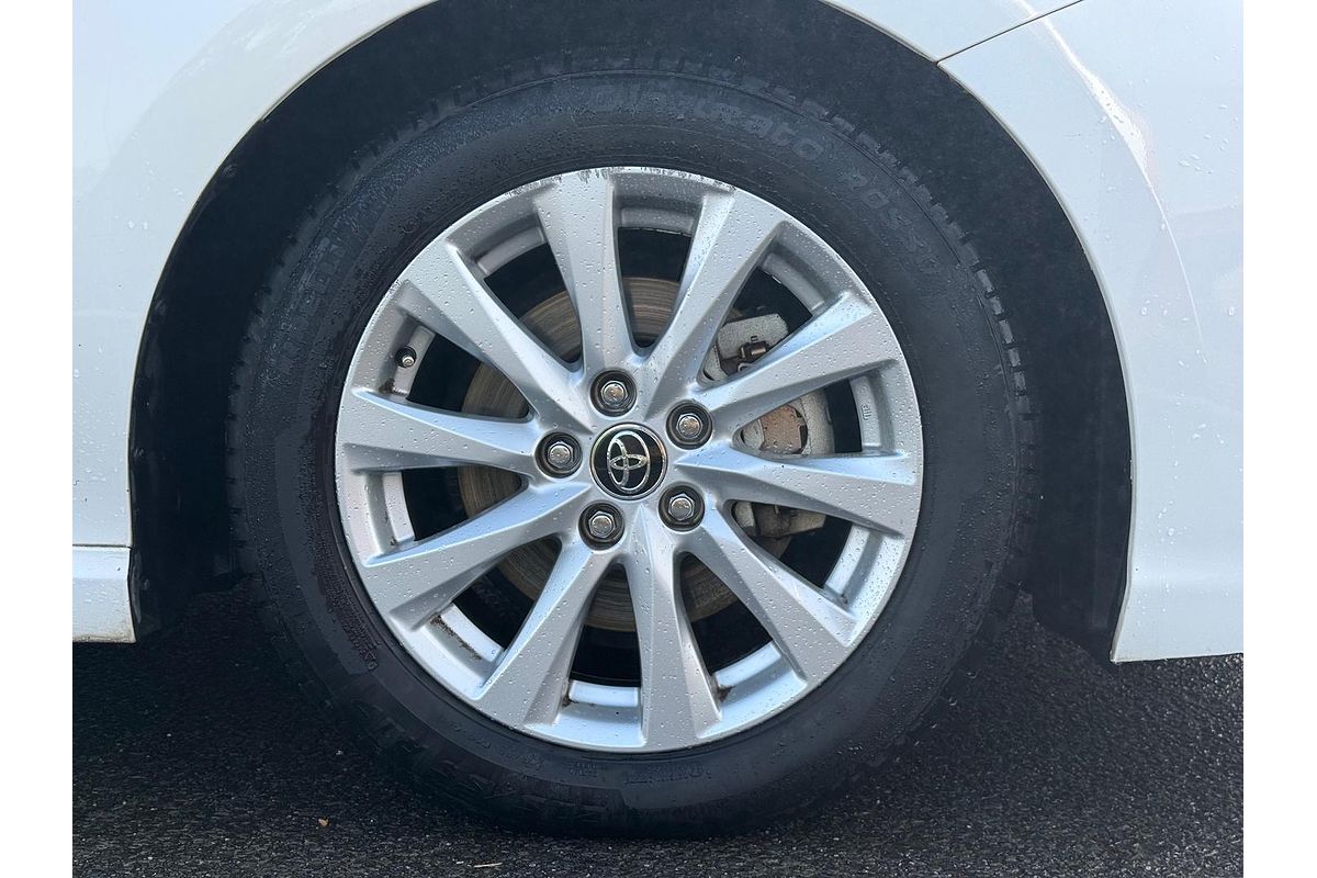 2018 Toyota Camry Ascent Sport ASV70R