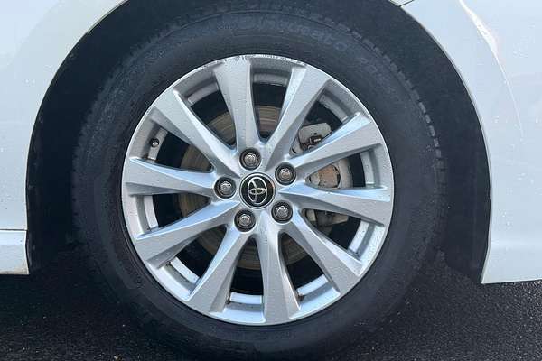 2018 Toyota Camry Ascent Sport ASV70R