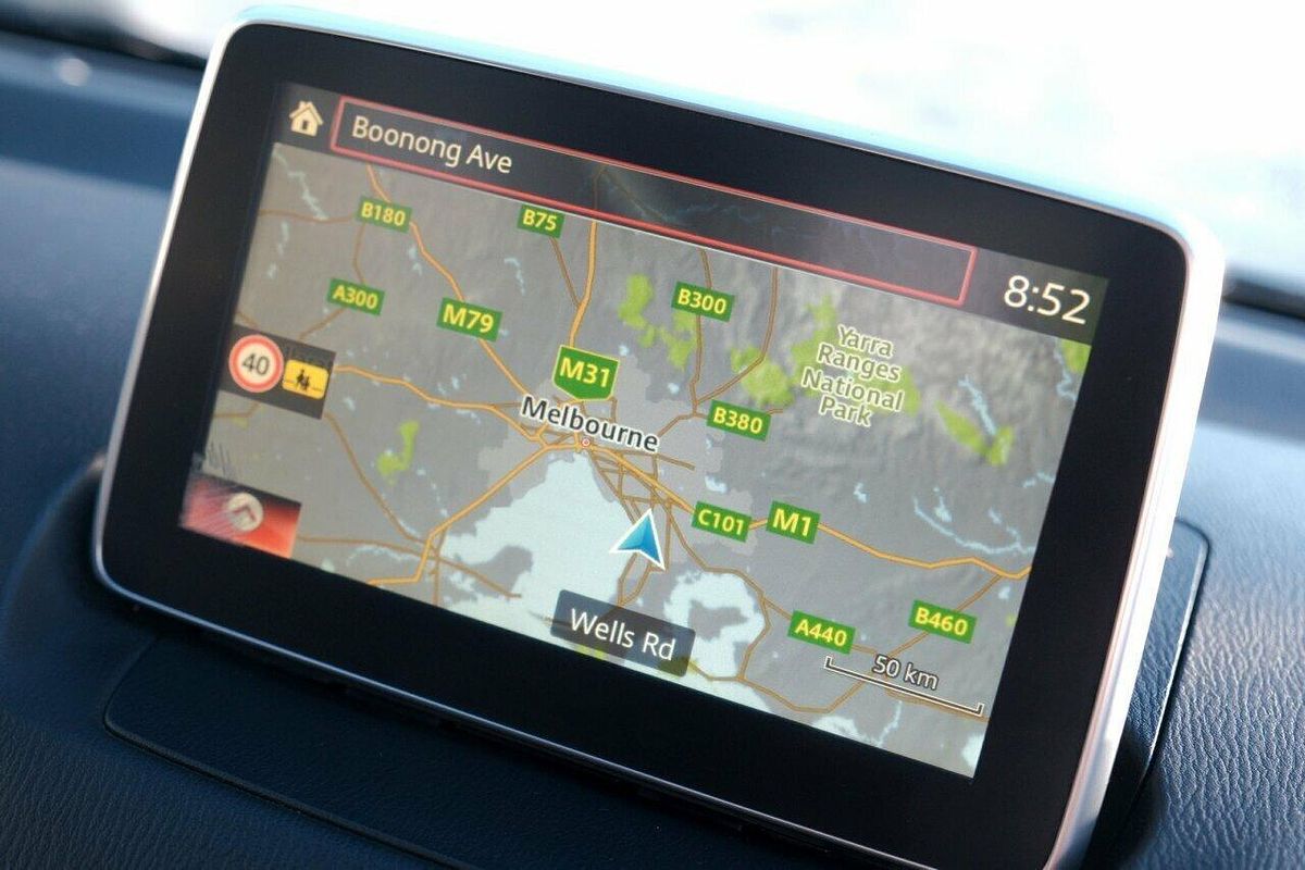 2015 Mazda 2 Maxx DJ Series
