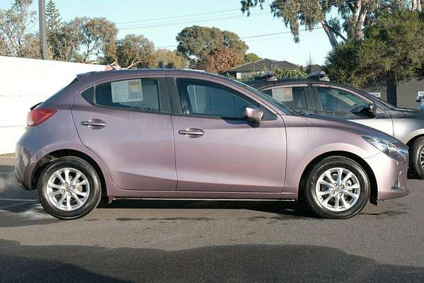 2015 Mazda 2 Maxx DJ Series