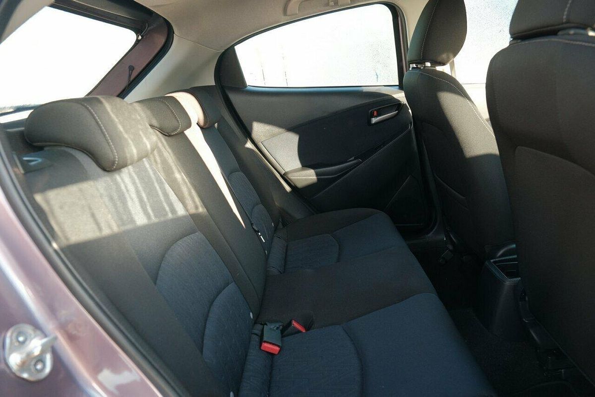 2015 Mazda 2 Maxx DJ Series